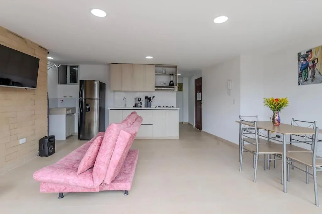 Apartment Lindo Apartamento En Laureles Con Piscina 501 Medellin Colombia