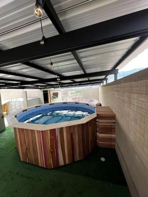 Apartment Lindo Apartamento En Laureles Con Piscina 501 Medellín